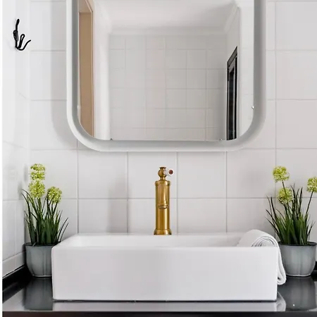 Felicity Blue Thessaloniki